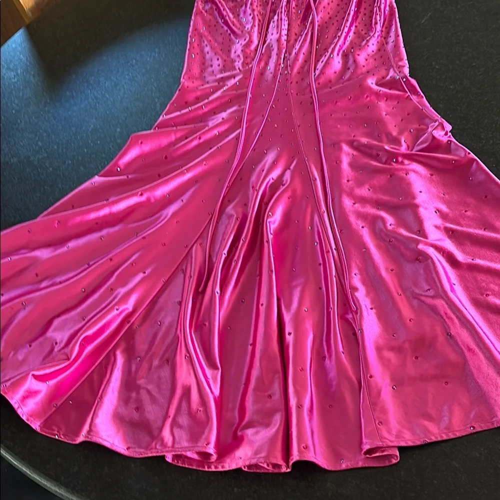 Faviana Pink Sequin Prom Dress - Picture 4 of 11